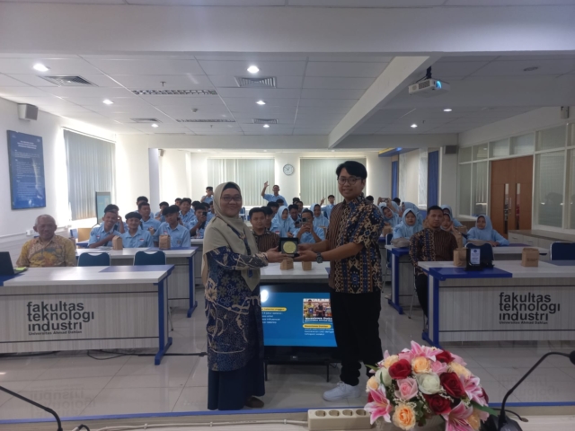 BAA menerima kunjungan siswa SMK Muhammadiyah 2 Ngawi Jawa Timur